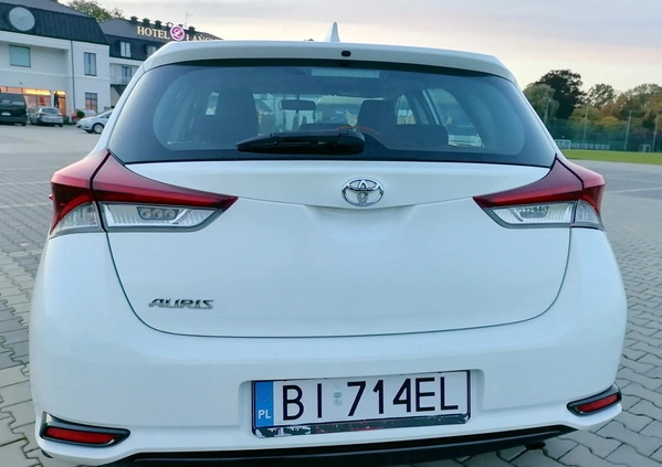 Toyota Auris cena 56900 przebieg: 103500, rok produkcji 2018 z Łańcut małe 352